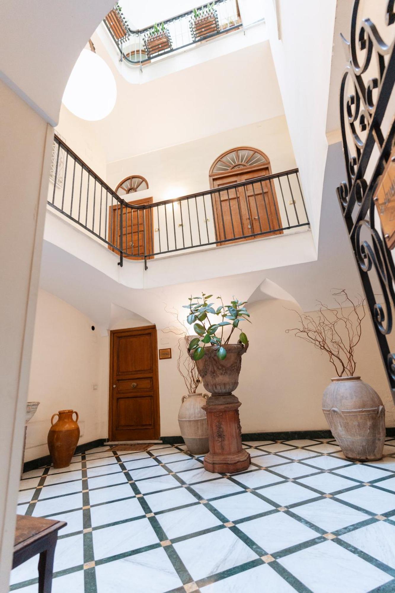 Piazza Tasso Suite Sorrento Eksteriør billede